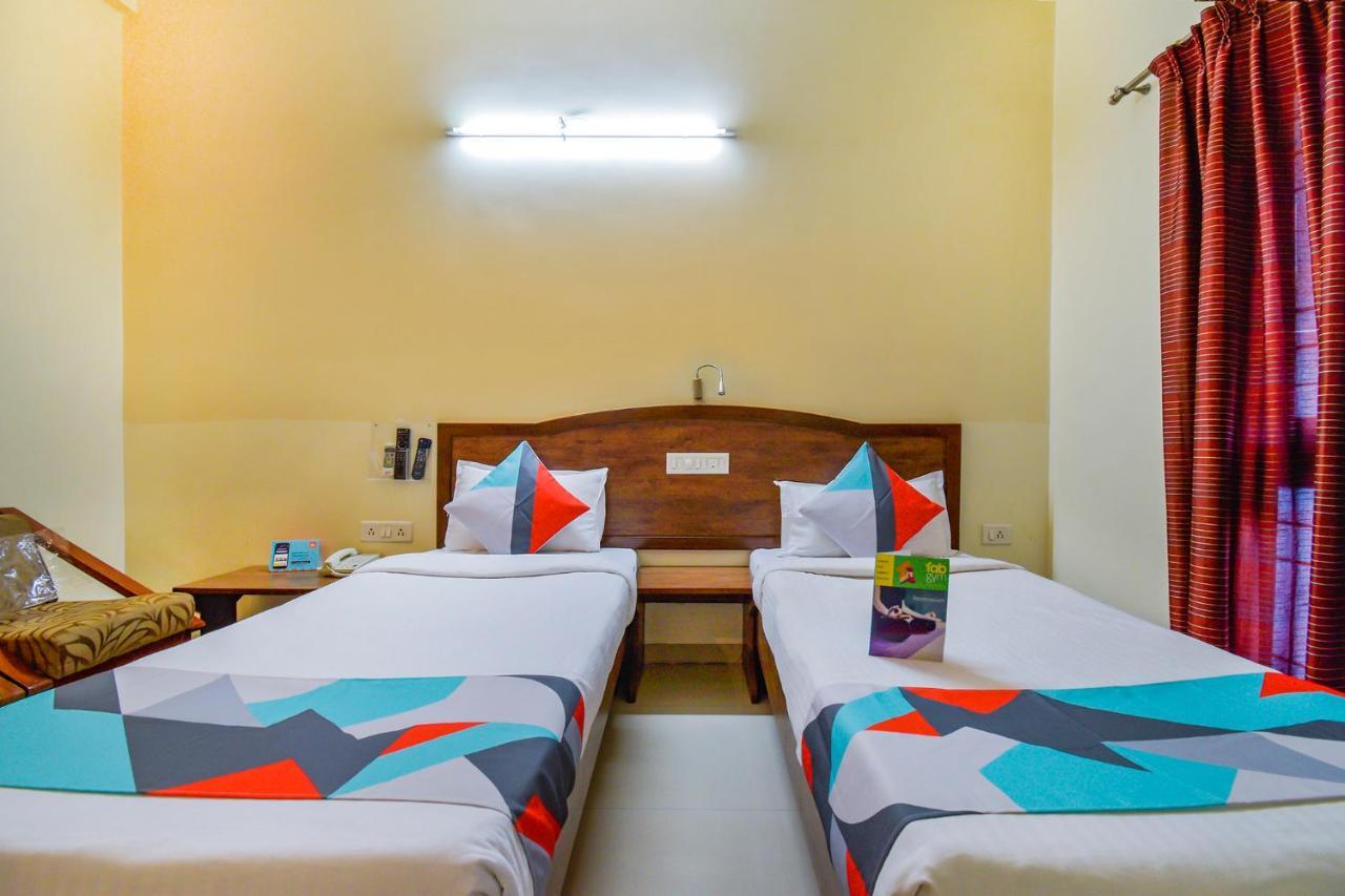 Hotel Ashiyana Púna Exteriér fotografie
